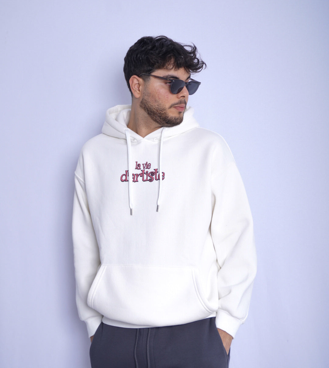 WHITE HOODIE ' LA VIE D'ARTISTE '