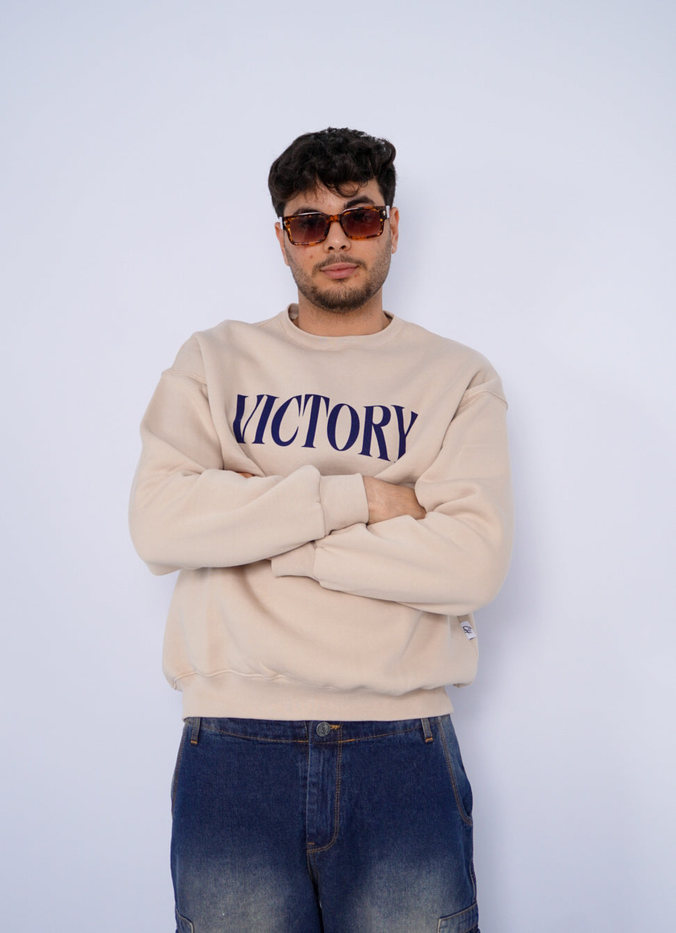BEIGE SWEAT SHIRT ' VICTORY '