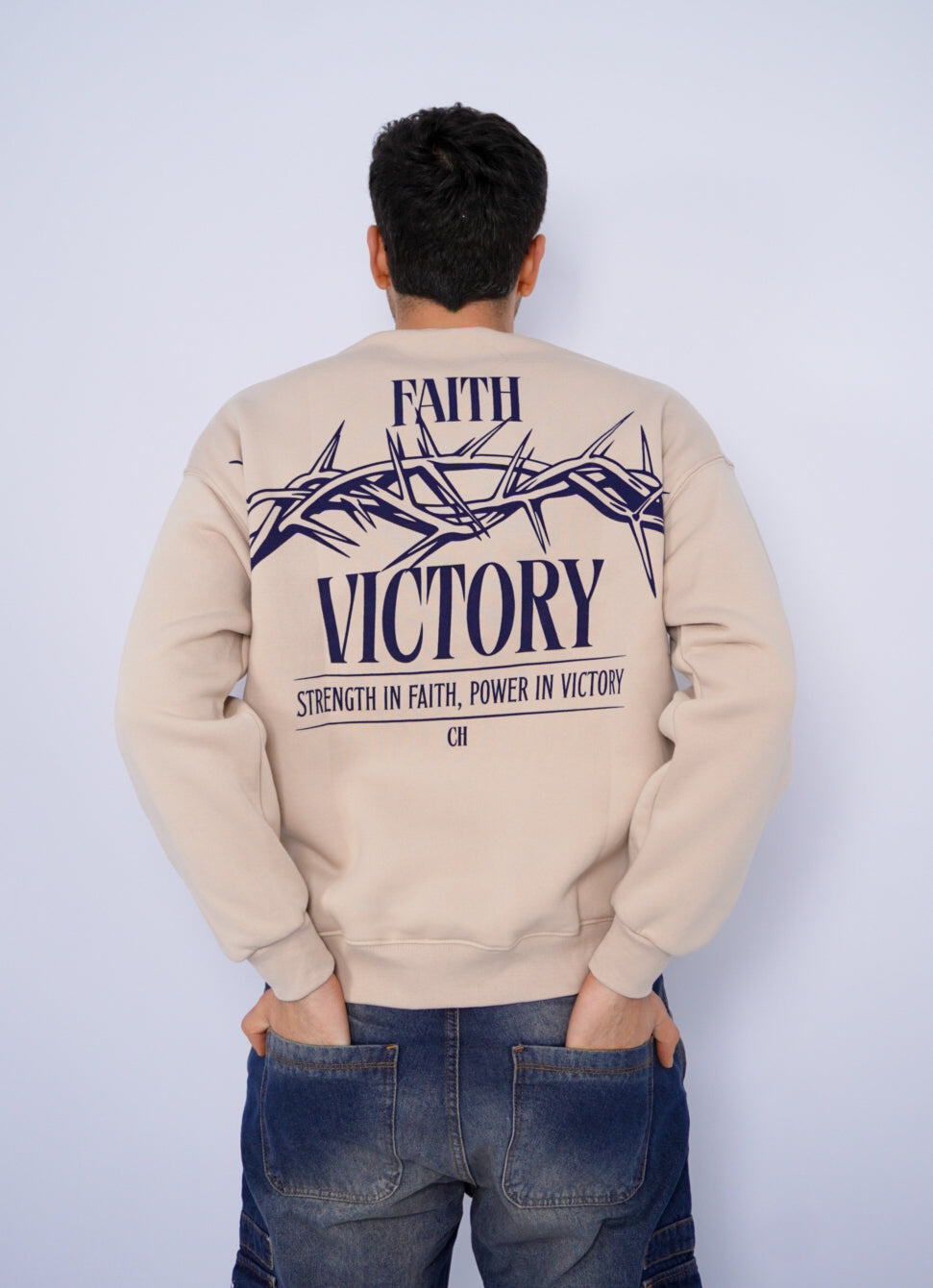 BEIGE SWEAT SHIRT ' VICTORY '