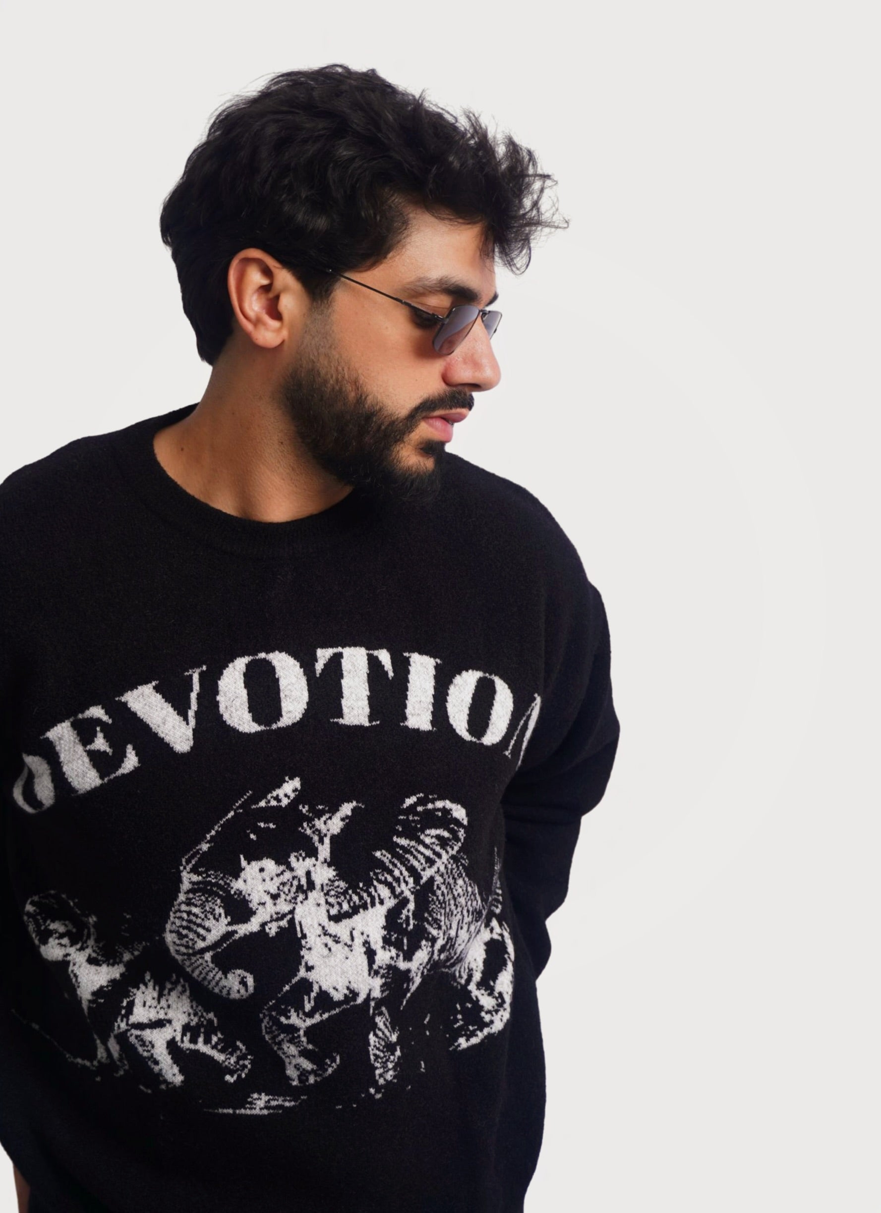 BLACK PULL ' DEVOTION '