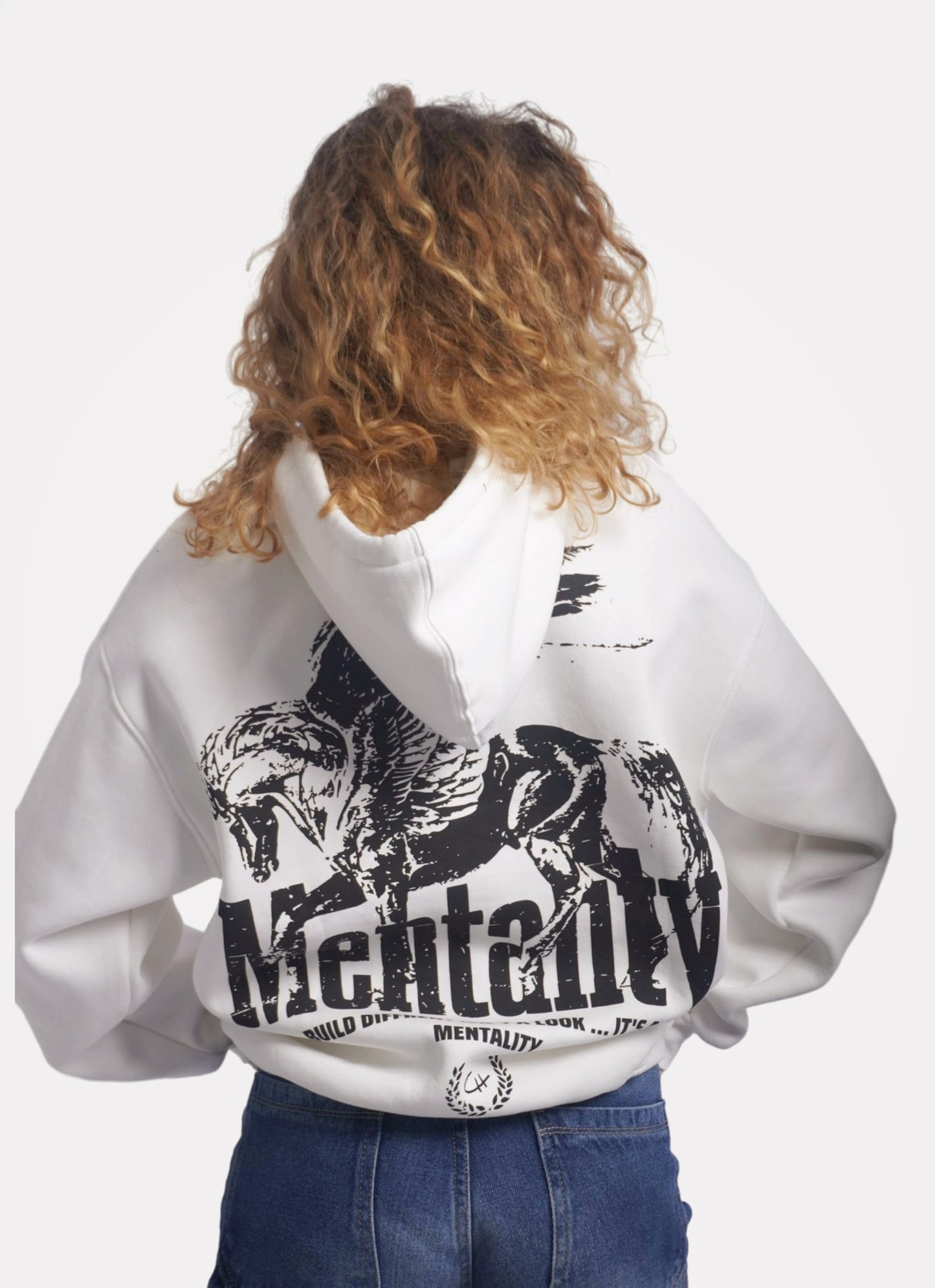 WHITE HOODIE ' MENTALITY '