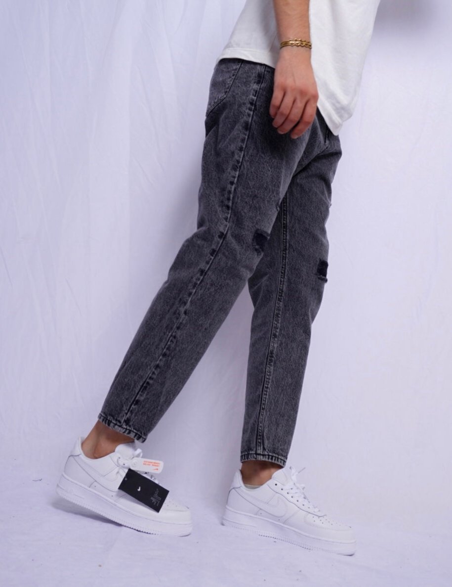 BOYFREIND JEANS - new grey