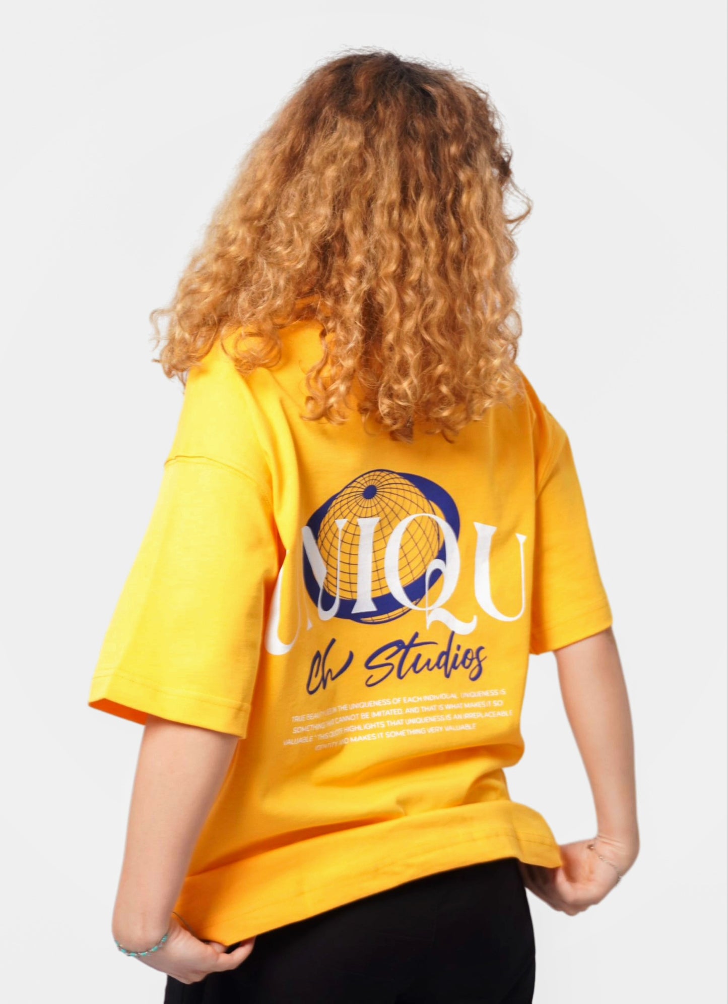 UNIQUE oversize t-shirt - SOFT ORANGE