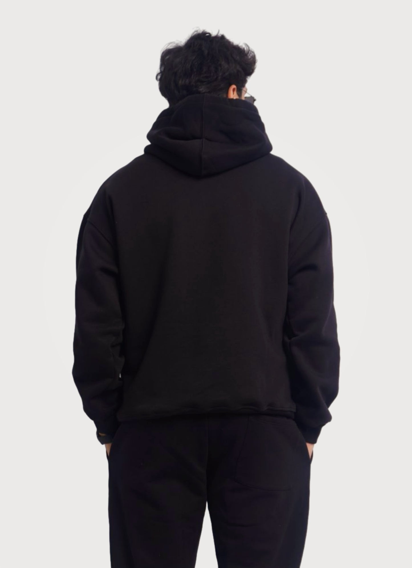 SIMPLE BLACK HOODIE