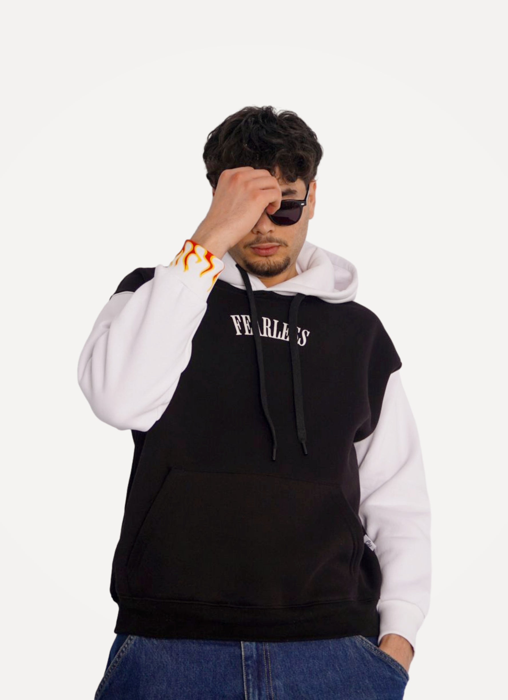 BLACK & WHITE HOODIE ' FEARLESS '