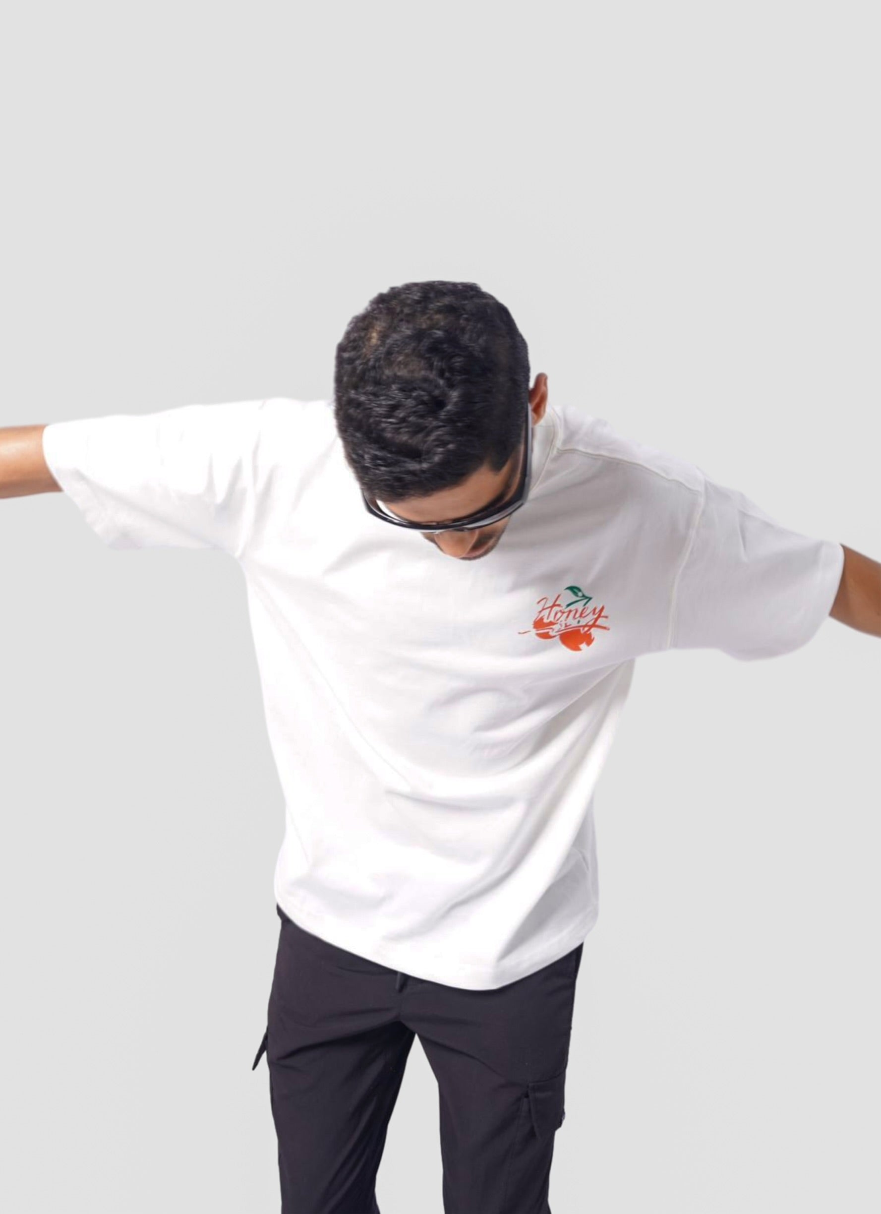 HONEY oversize t-shirt - WHITE